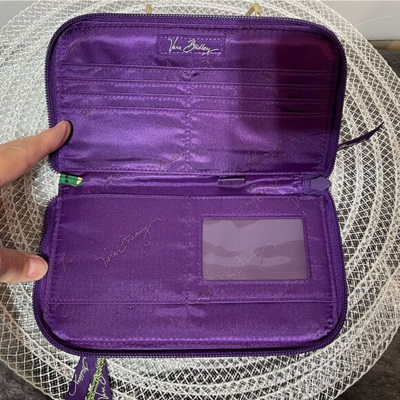 Vera Bradley Zip Around Wallet Viva la Vera NWT - Picture 5 of 7